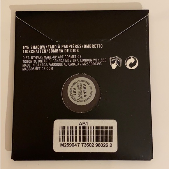 MAC Eyeshadow, BNIB, colour: ARENA - Picture 2 of 3